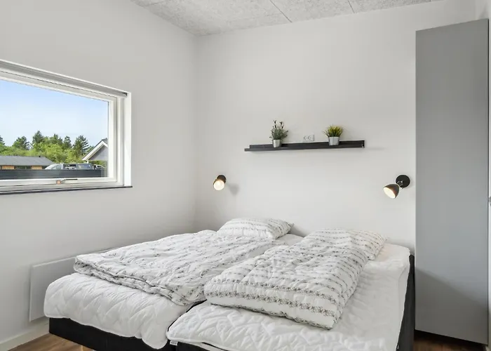 In With Kitchen Norre Nebel