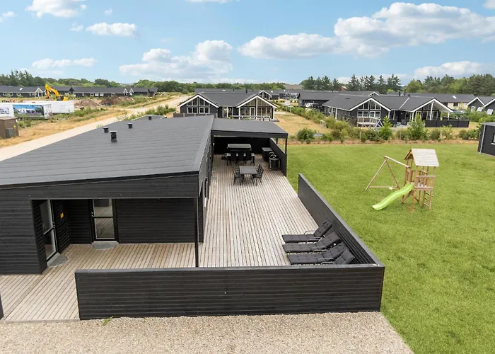 In With Kitchen Norre Nebel